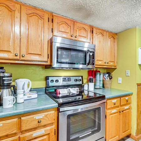 Smoky Mountain Cabin With Deck And Hot Tub! Pigeon Forge Zewnętrze zdjęcie