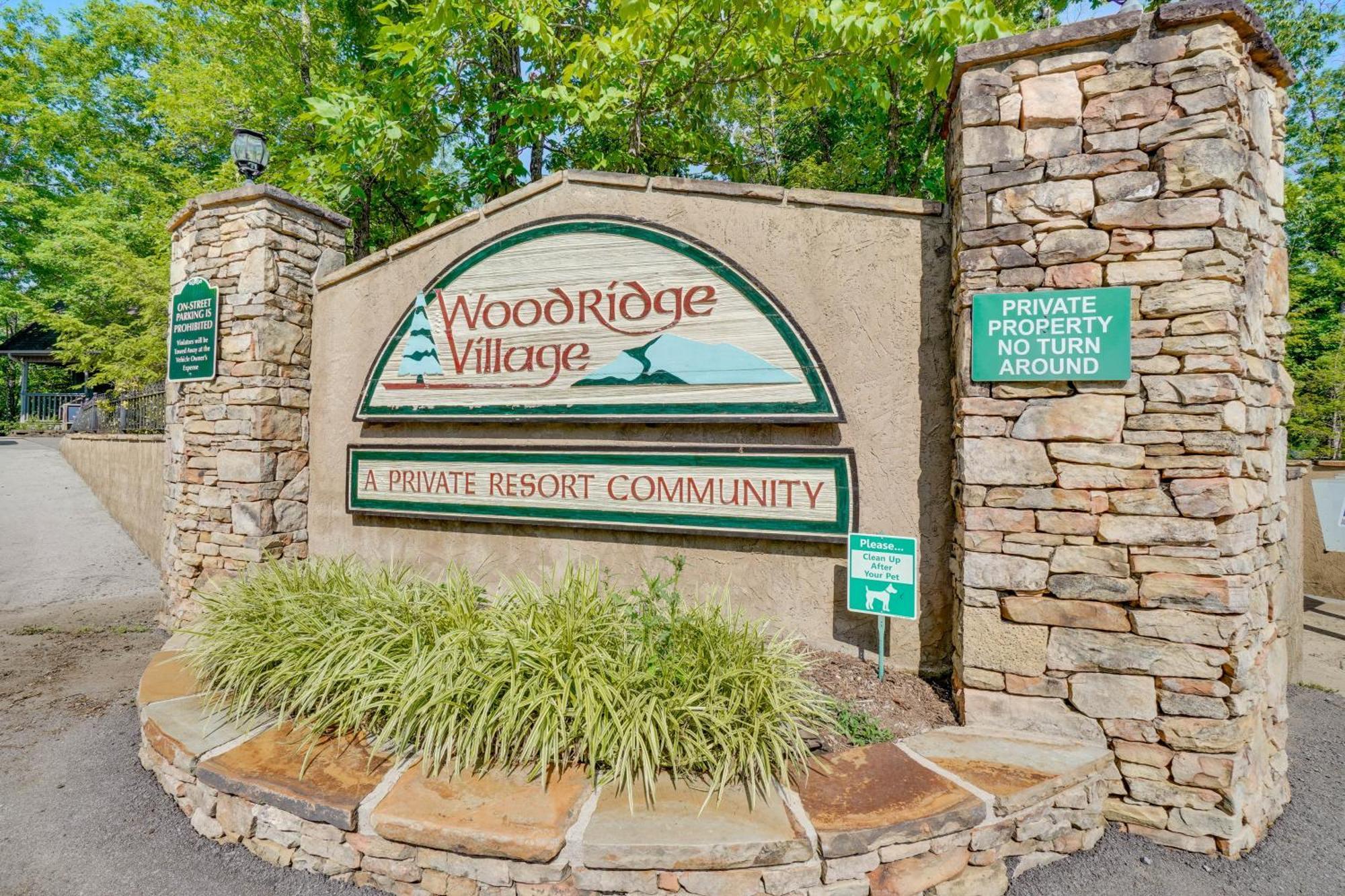 Smoky Mountain Cabin With Deck And Hot Tub! Pigeon Forge Zewnętrze zdjęcie