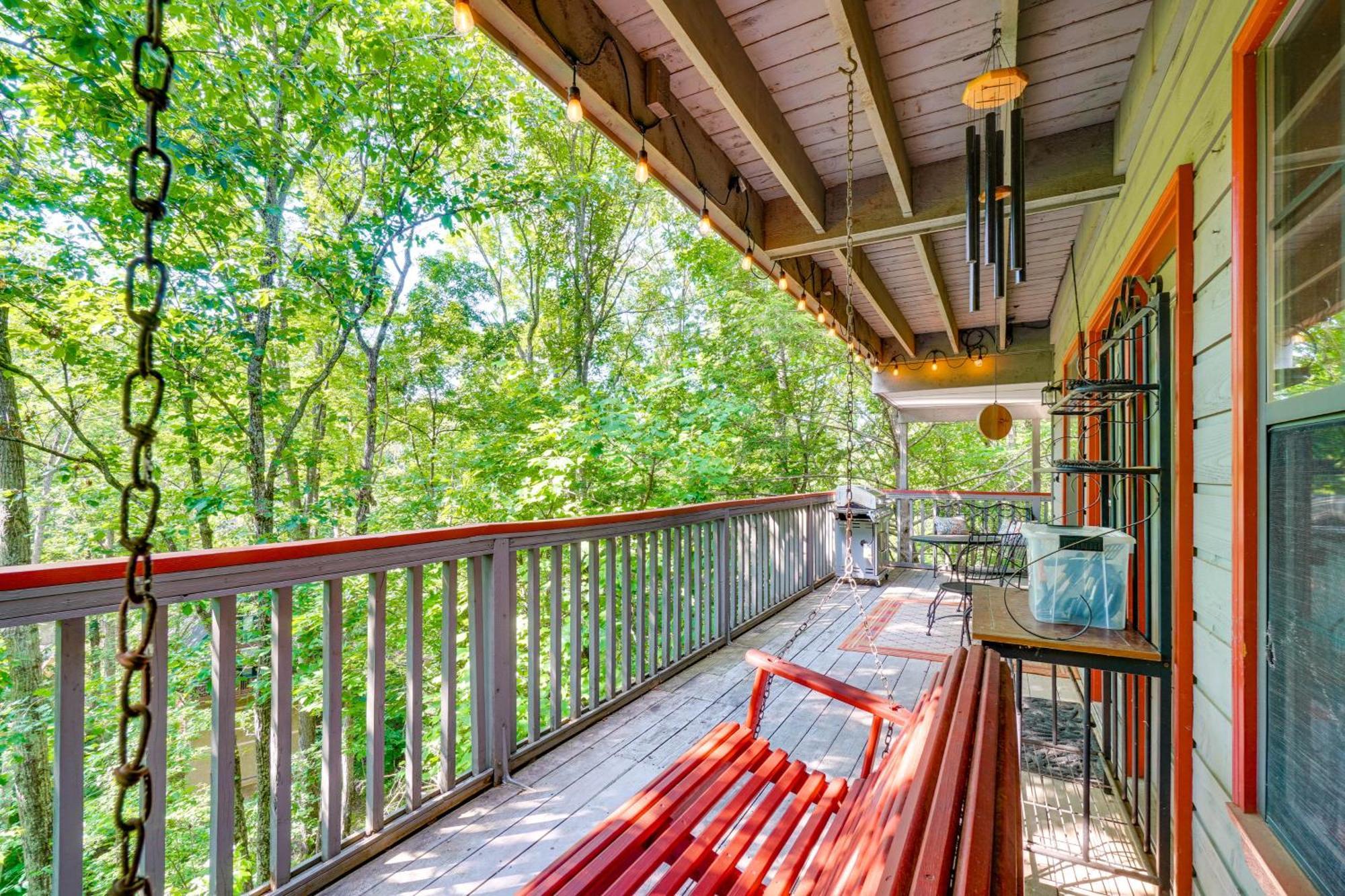 Smoky Mountain Cabin With Deck And Hot Tub! Pigeon Forge Zewnętrze zdjęcie