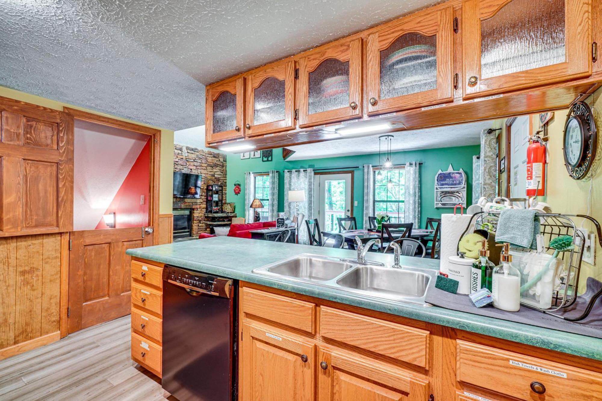 Smoky Mountain Cabin With Deck And Hot Tub! Pigeon Forge Zewnętrze zdjęcie